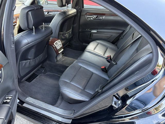 2013 Mercedes-Benz S-Class Image 14