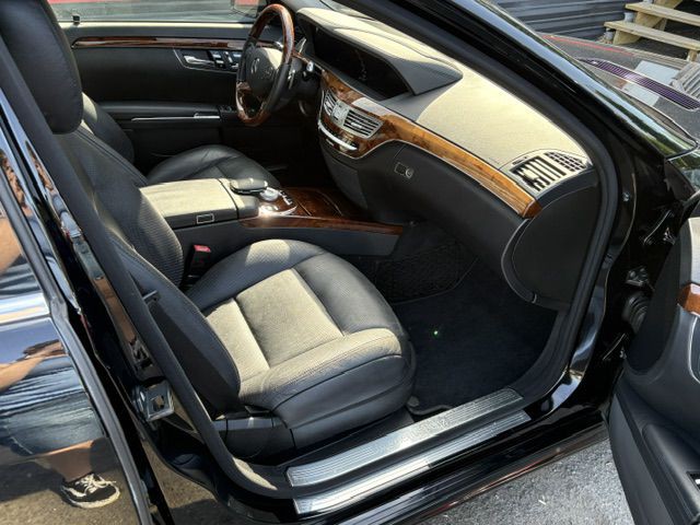 2013 Mercedes-Benz S-Class Image 18