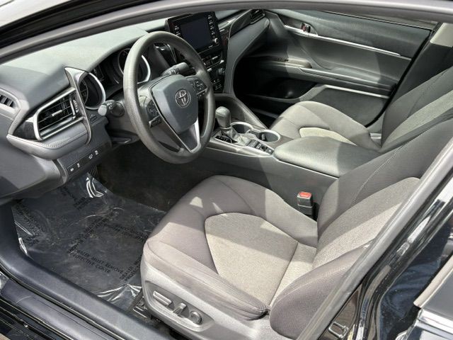 2022 Toyota Camry Image 11