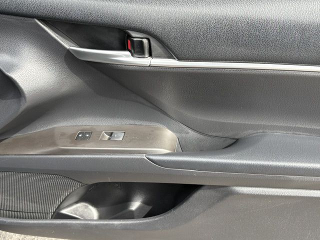 2022 Toyota Camry Image 19