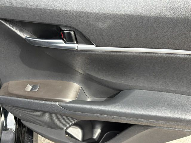 2022 Toyota Camry Image 22