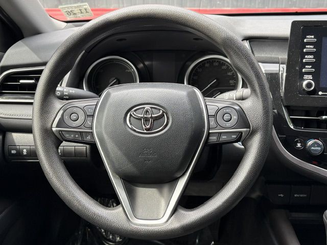 2022 Toyota Camry Image 25
