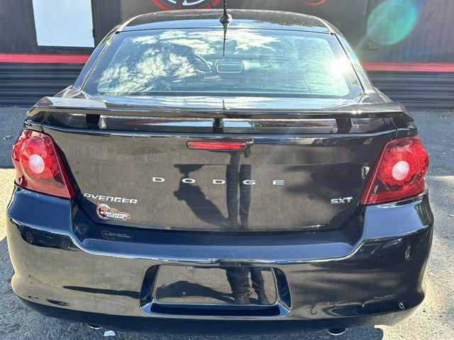 2014 Dodge Avenger Image 10