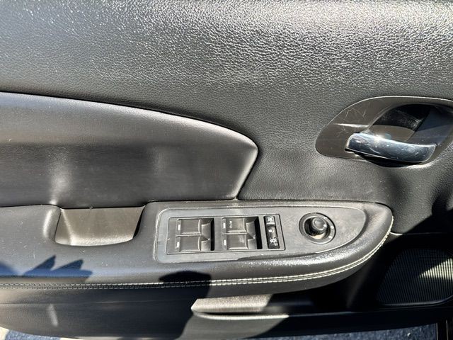 2014 Dodge Avenger Image 13