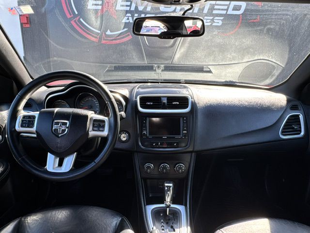 2014 Dodge Avenger Image 23
