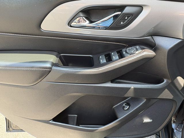 2018 Chevrolet Traverse Image 14