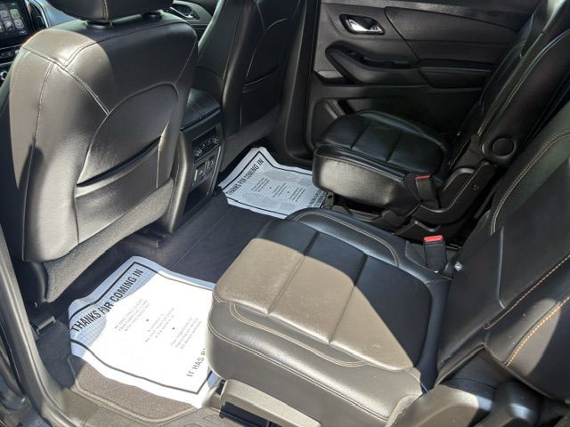 2018 Chevrolet Traverse Image 16