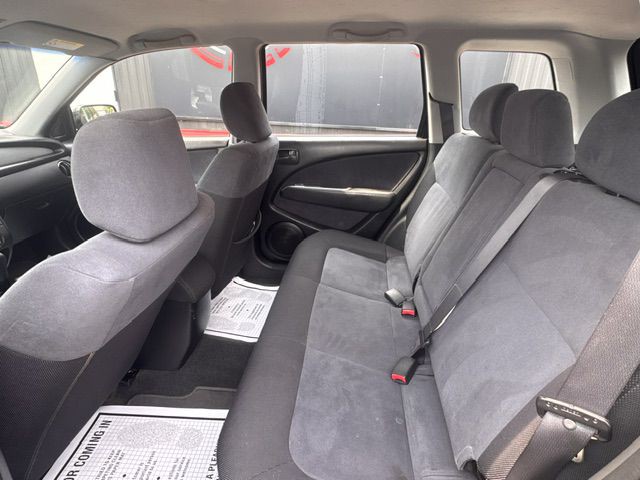 2003 Mitsubishi Outlander Image 15