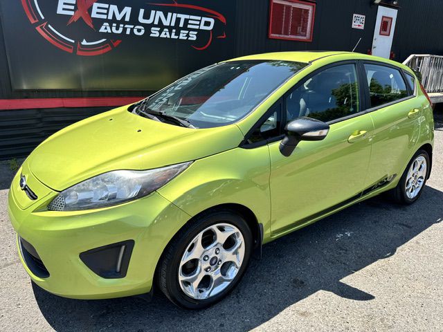 2013 Ford Fiesta Image 2