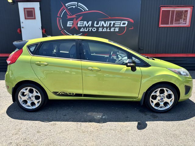 2013 Ford Fiesta Image 6