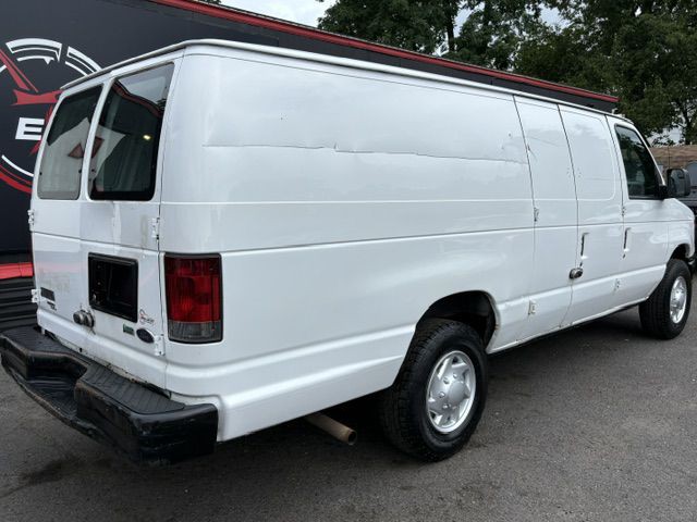 2013 Ford Econoline Image 3