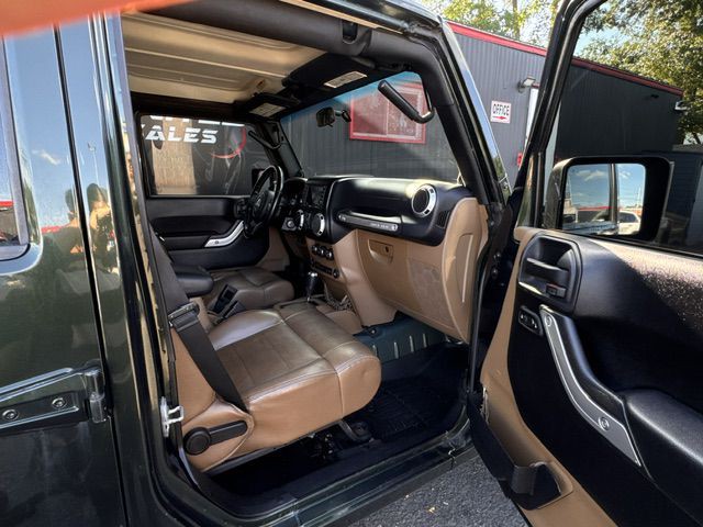 2011 Jeep Wrangler Unlimited Image 16