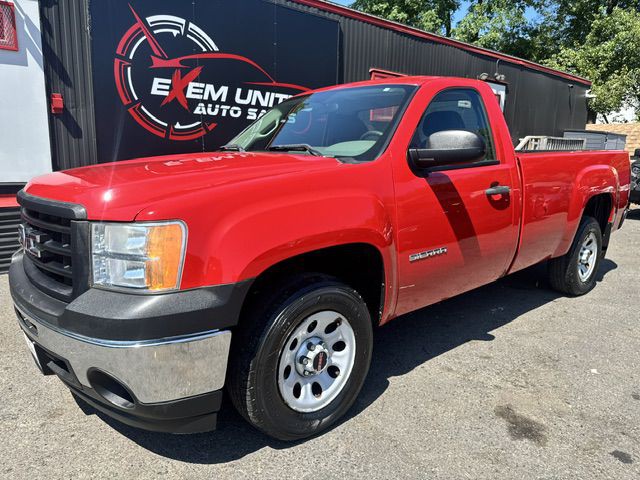 2013 GMC Sierra Image 2