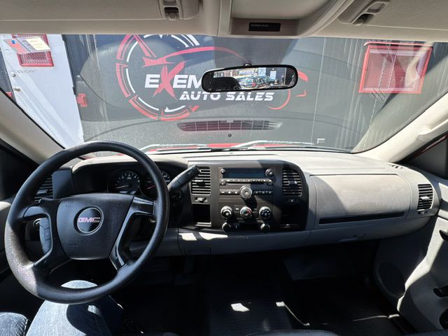 2013 GMC Sierra Image 17