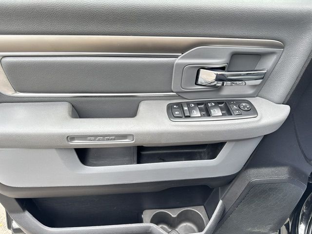 2017 RAM 1500 Image 13