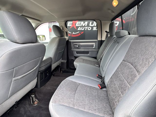 2017 RAM 1500 Image 15