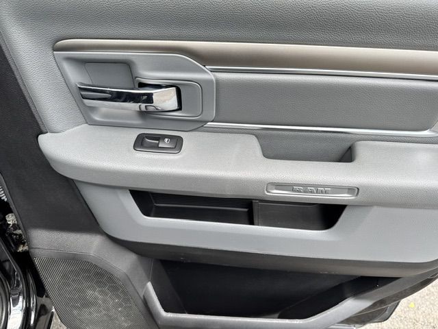 2017 RAM 1500 Image 22