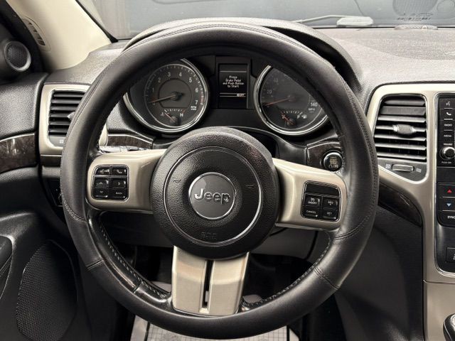 2012 Jeep Grand Cherokee Image 19
