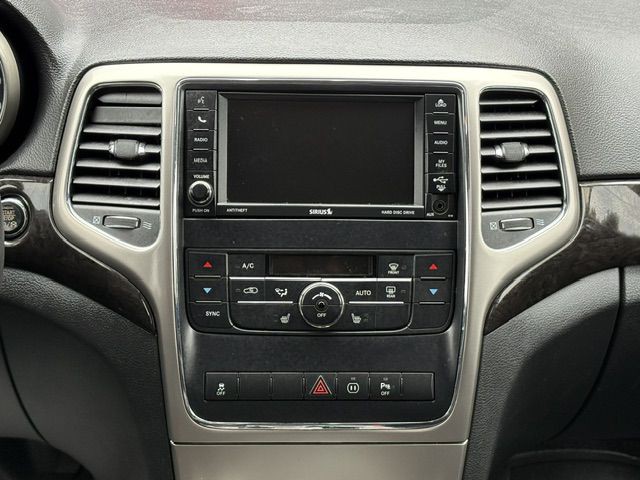 2012 Jeep Grand Cherokee Image 20