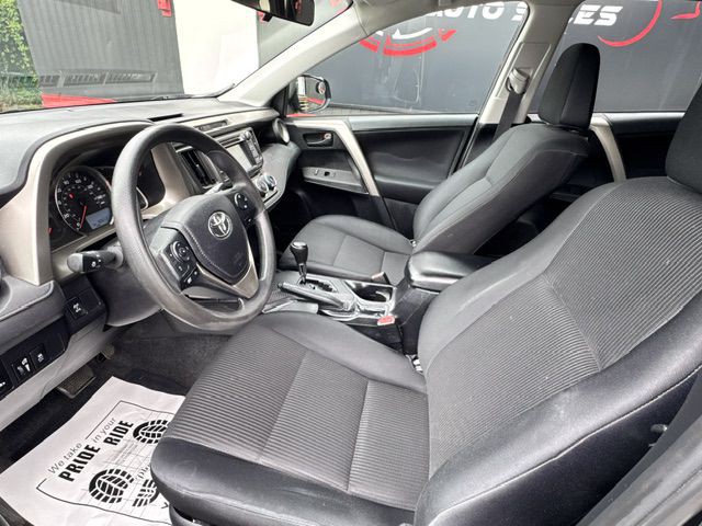 2015 Toyota Rav4 Image 9