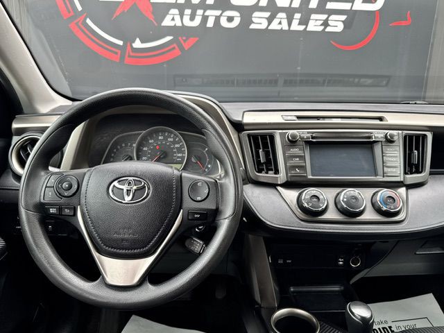2015 Toyota Rav4 Image 21