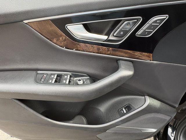 2018 Audi Q7 Image 8