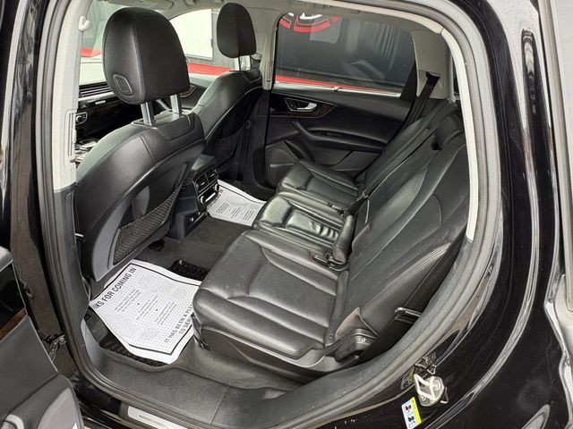 2018 Audi Q7 Image 9