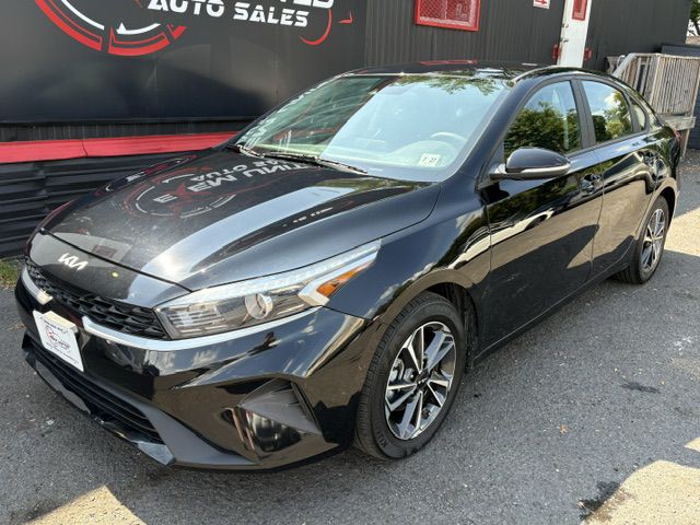 2023 Kia Forte Image 2