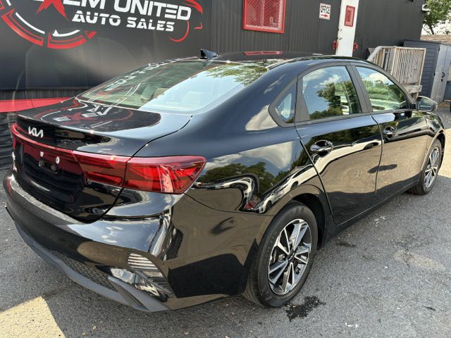 2023 Kia Forte Image 7