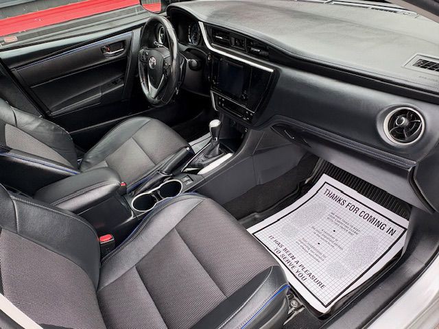 2018 Toyota Corolla Image 18