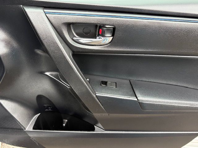 2018 Toyota Corolla Image 19