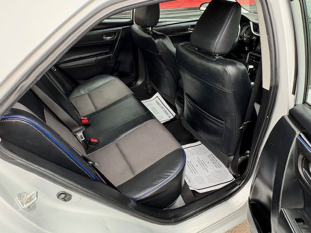 2018 Toyota Corolla Image 20