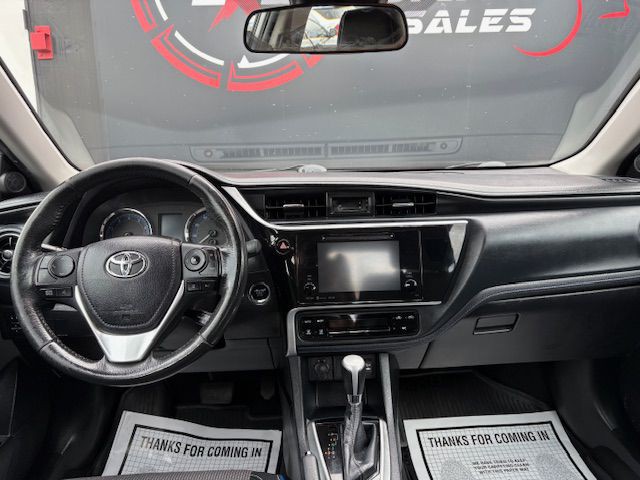 2018 Toyota Corolla Image 23
