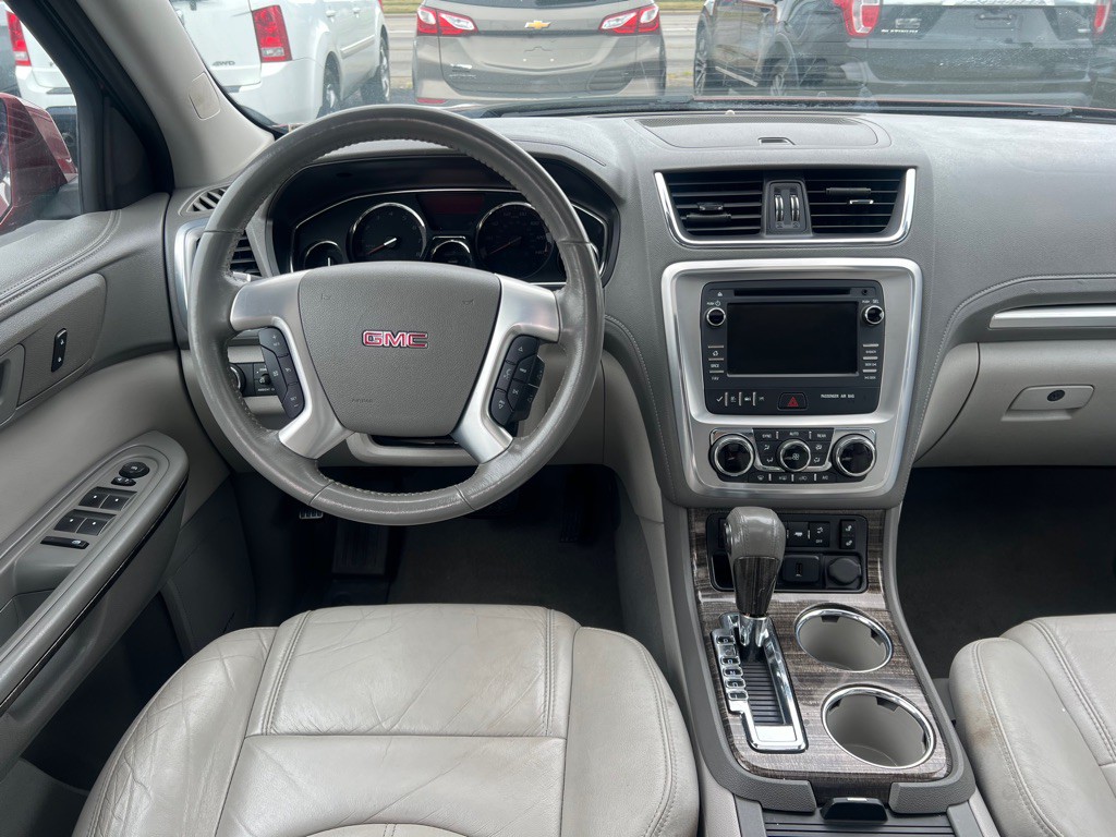 2015 GMC Acadia Image 10
