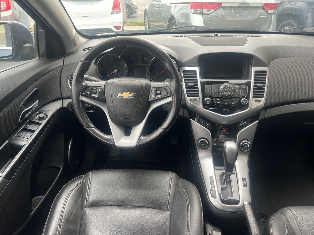 2013 Chevrolet Cruze Image 6
