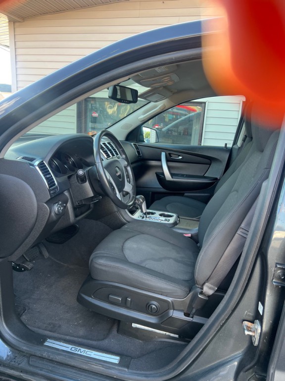 2012 GMC Acadia Image 6