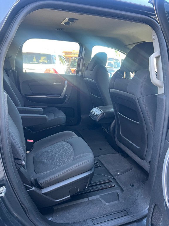 2012 GMC Acadia Image 11