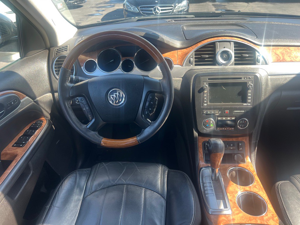 2010 Buick Enclave Image 8