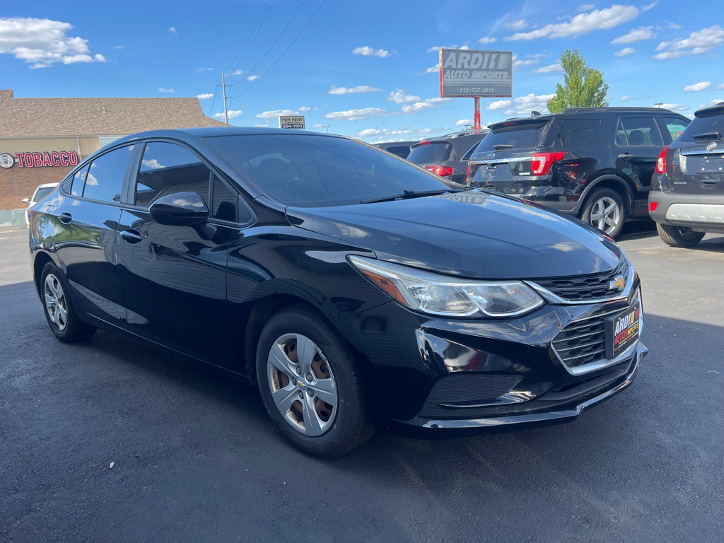 2017 Chevrolet Cruze Image 3