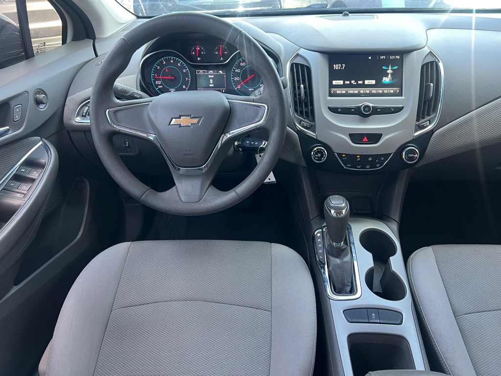 2017 Chevrolet Cruze Image 9
