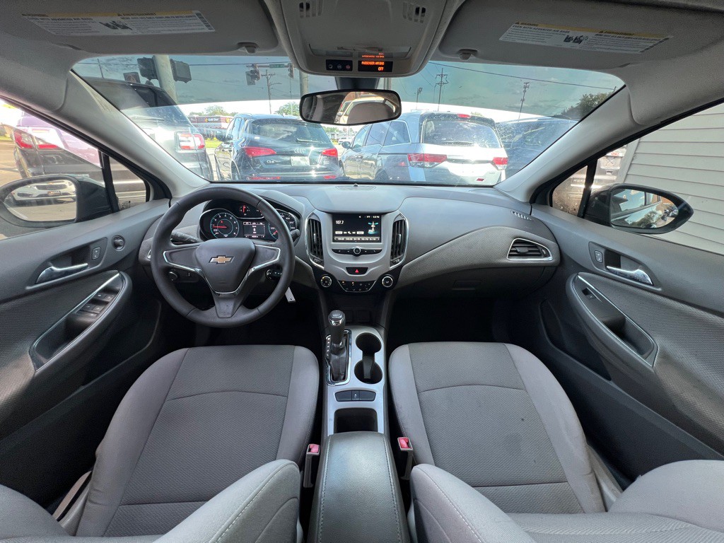 2017 Chevrolet Cruze Image 12