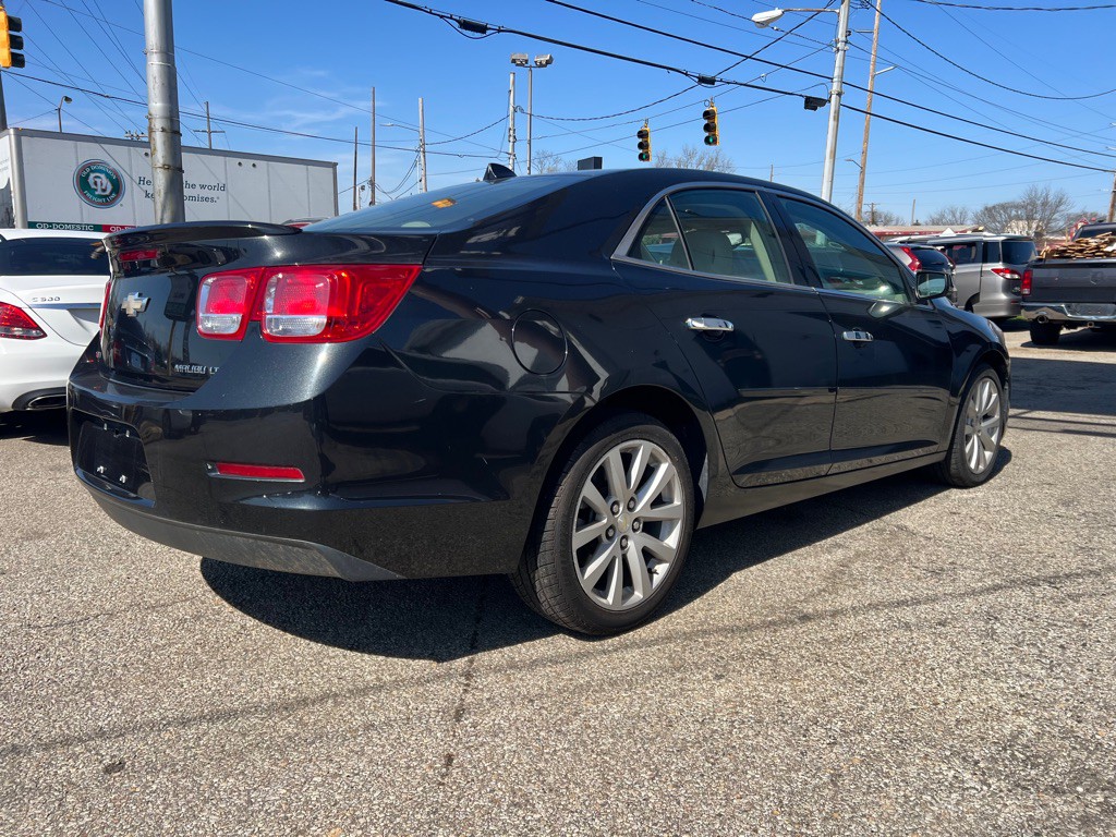 2014 Chevrolet Malibu Image 11