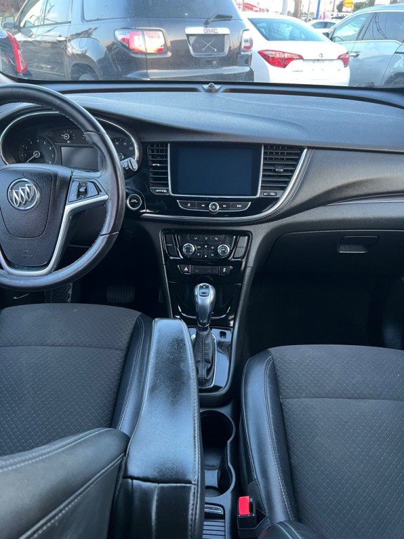 2017 Buick Enclave Image 9