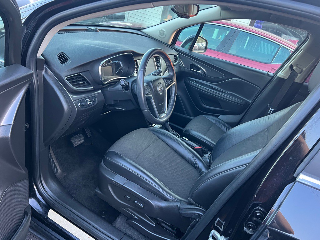 2017 Buick Enclave Image 13