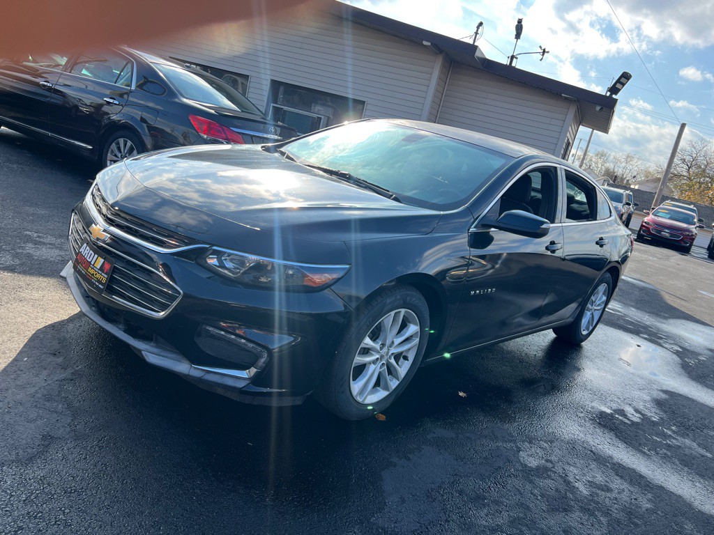 2016 Chevrolet Malibu Image 4