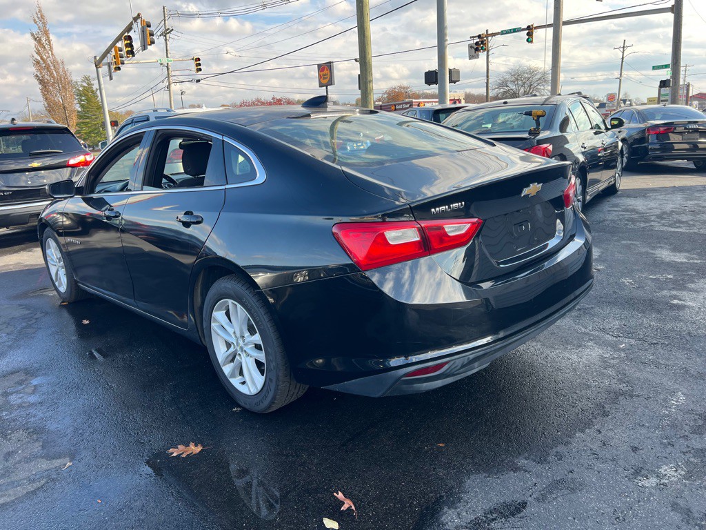 2016 Chevrolet Malibu Image 14