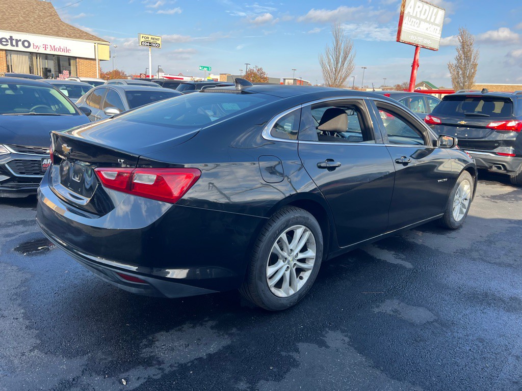 2016 Chevrolet Malibu Image 15
