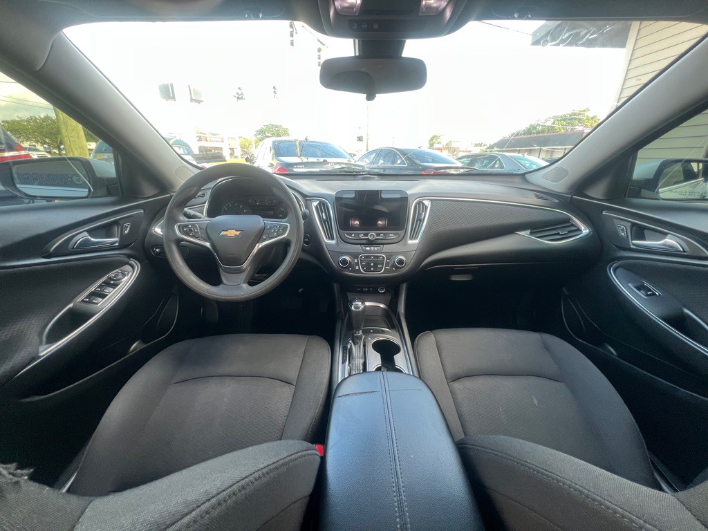2020 Chevrolet Malibu Image 11