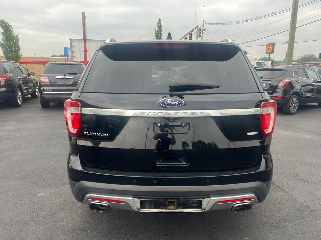 2016 Ford Explorer Image 19