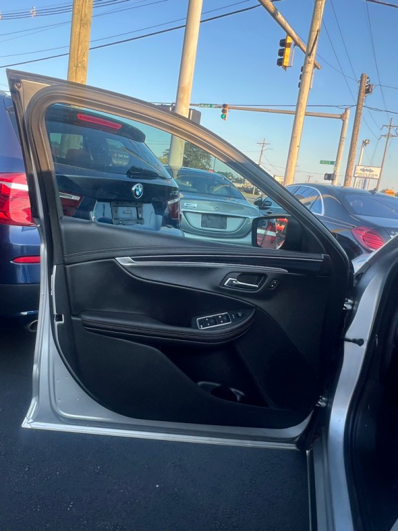 2016 Chevrolet Impala Image 6